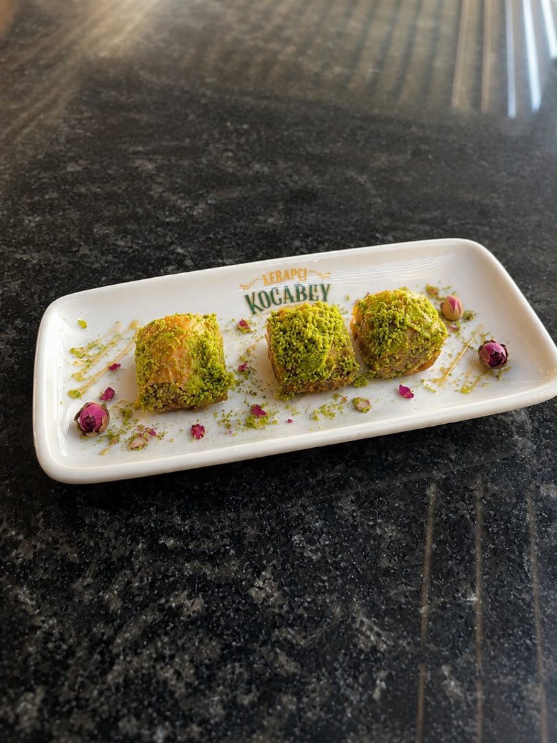 FISTIKLI BAKLAVA